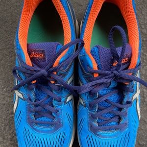 Asics GT-1000 Athletic Shoes